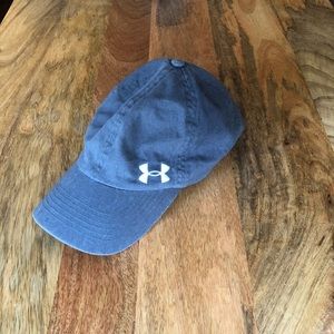 [Like New] Under Armour Adjustable Hat